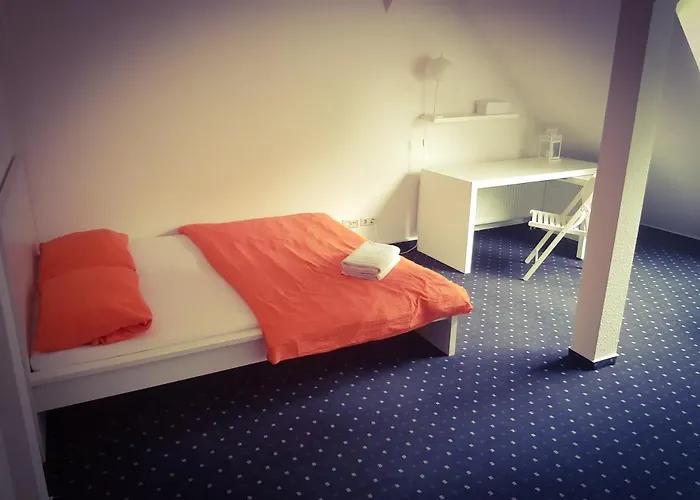 5 Bedroom Private Apartment With Lounge